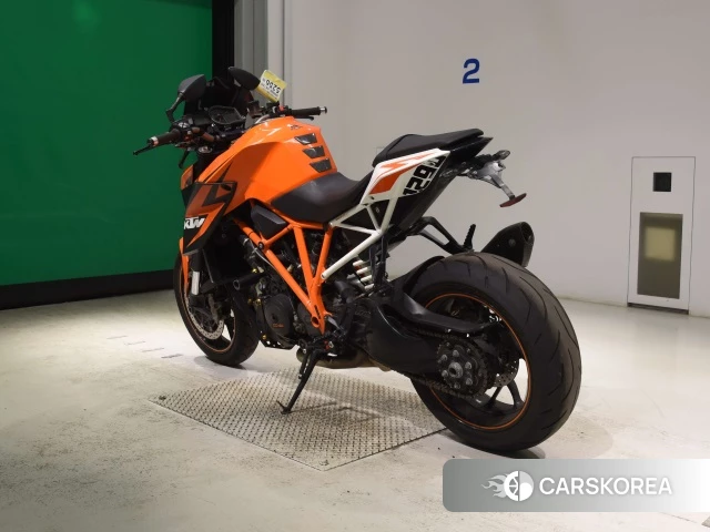 KTM 1290 SUPER DUKE id 4348069 из Японии 9