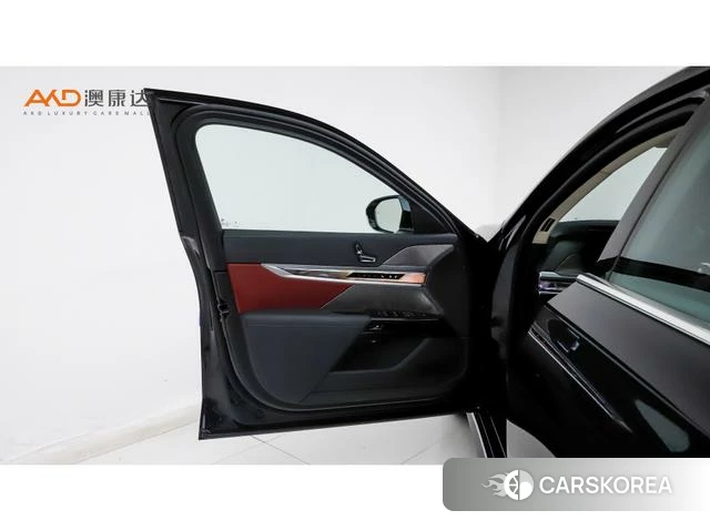 BMW i7 id 4259092 из Китая 8
