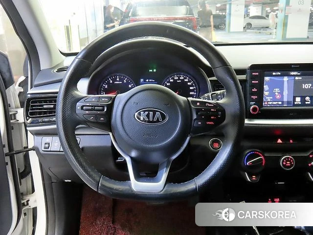 Kia Stonic id 4477303 из Кореи 18