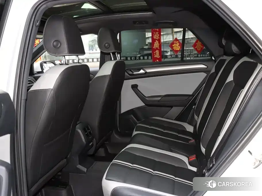 Volkswagen T-Roc id 4606888 из Китая 18