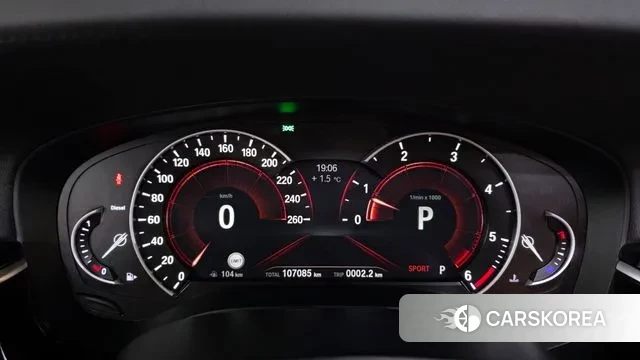 BMW 5 Series (G30) id 3568695 из Кореи 18