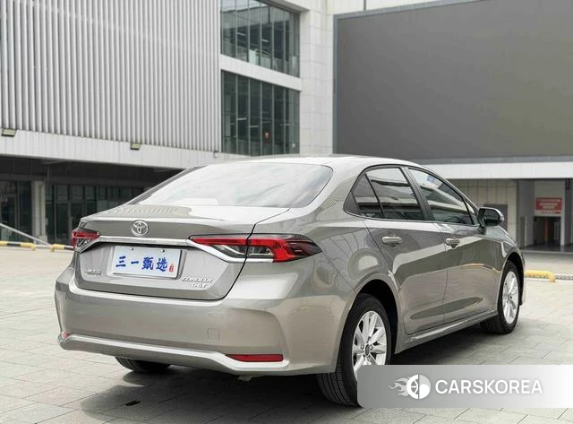 Toyota Corolla id 4277280 из Китая 18