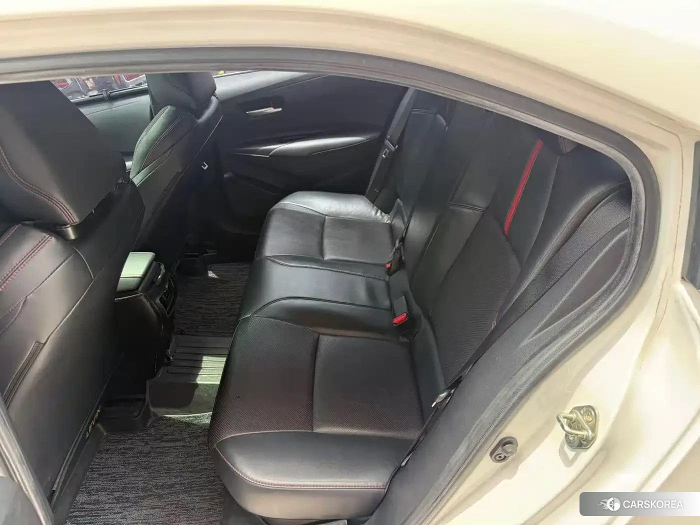 Toyota Levin id 4570345 из Китая 8