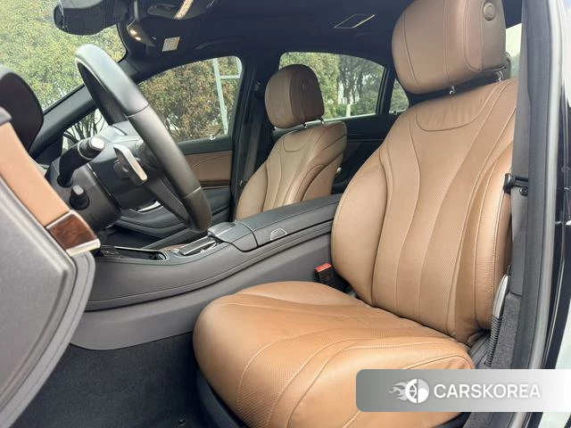 Mercedes-Benz S-class id 4264702 из Китая 10