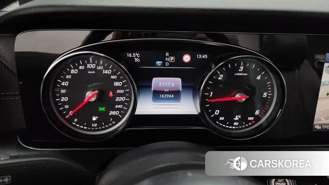 Mercedes-Benz E-Class W213 id 3302405 из Кореи 18