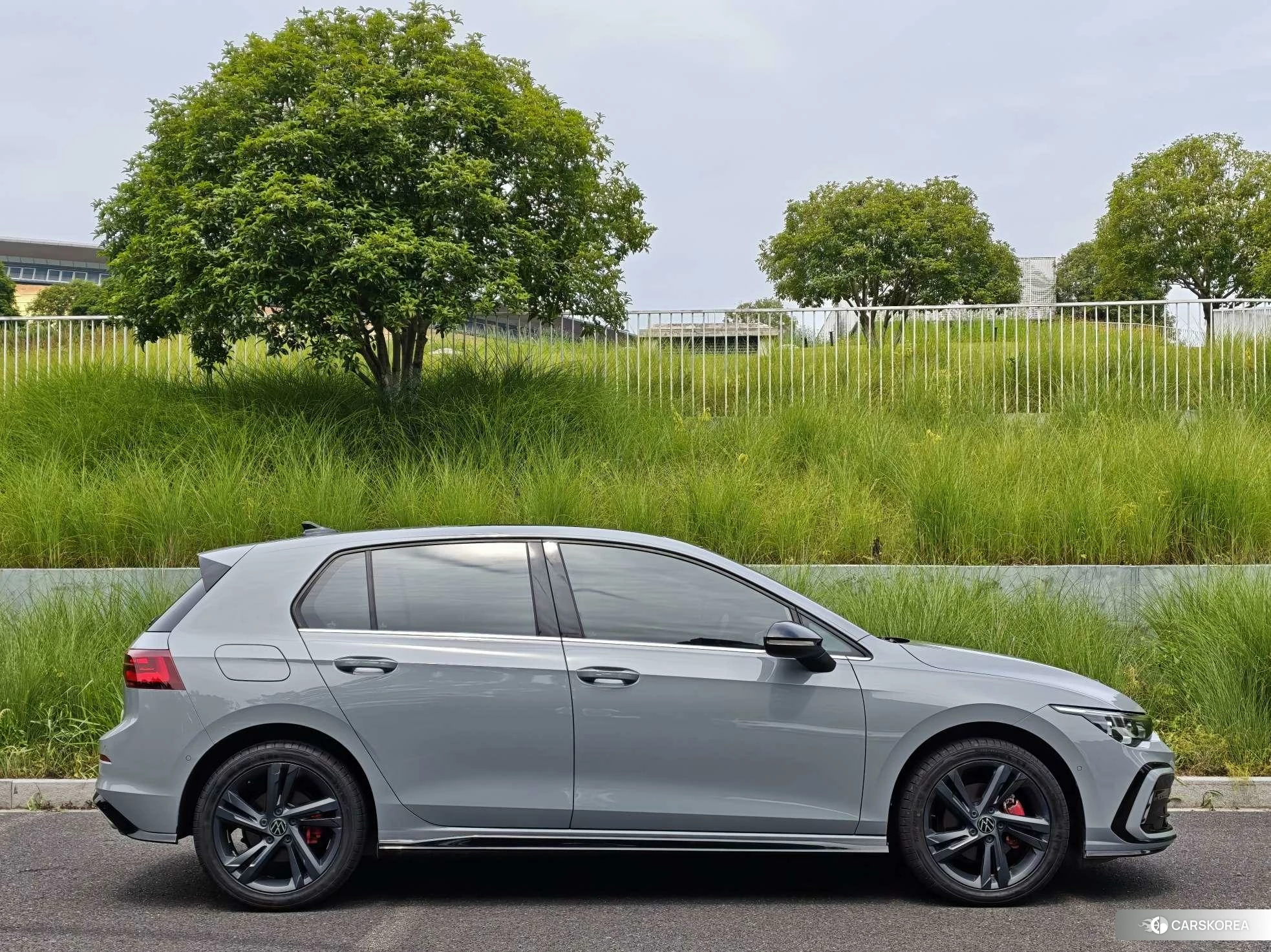 Volkswagen Golf id 4453900 из Китая 14