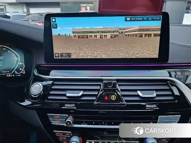 BMW 5 Series (G30) id 3621686 из Кореи 16