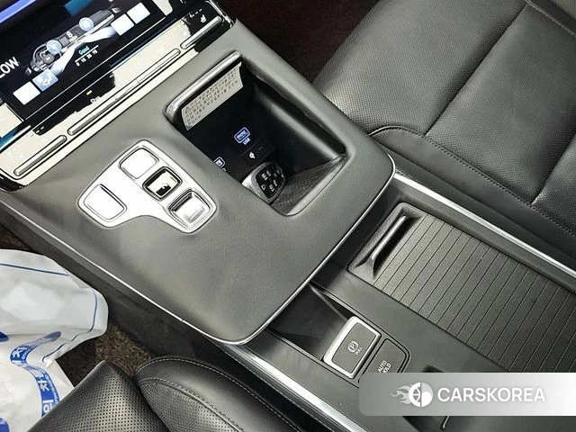 Hyundai The New Grandeur IG id 4754879 из Кореи 18