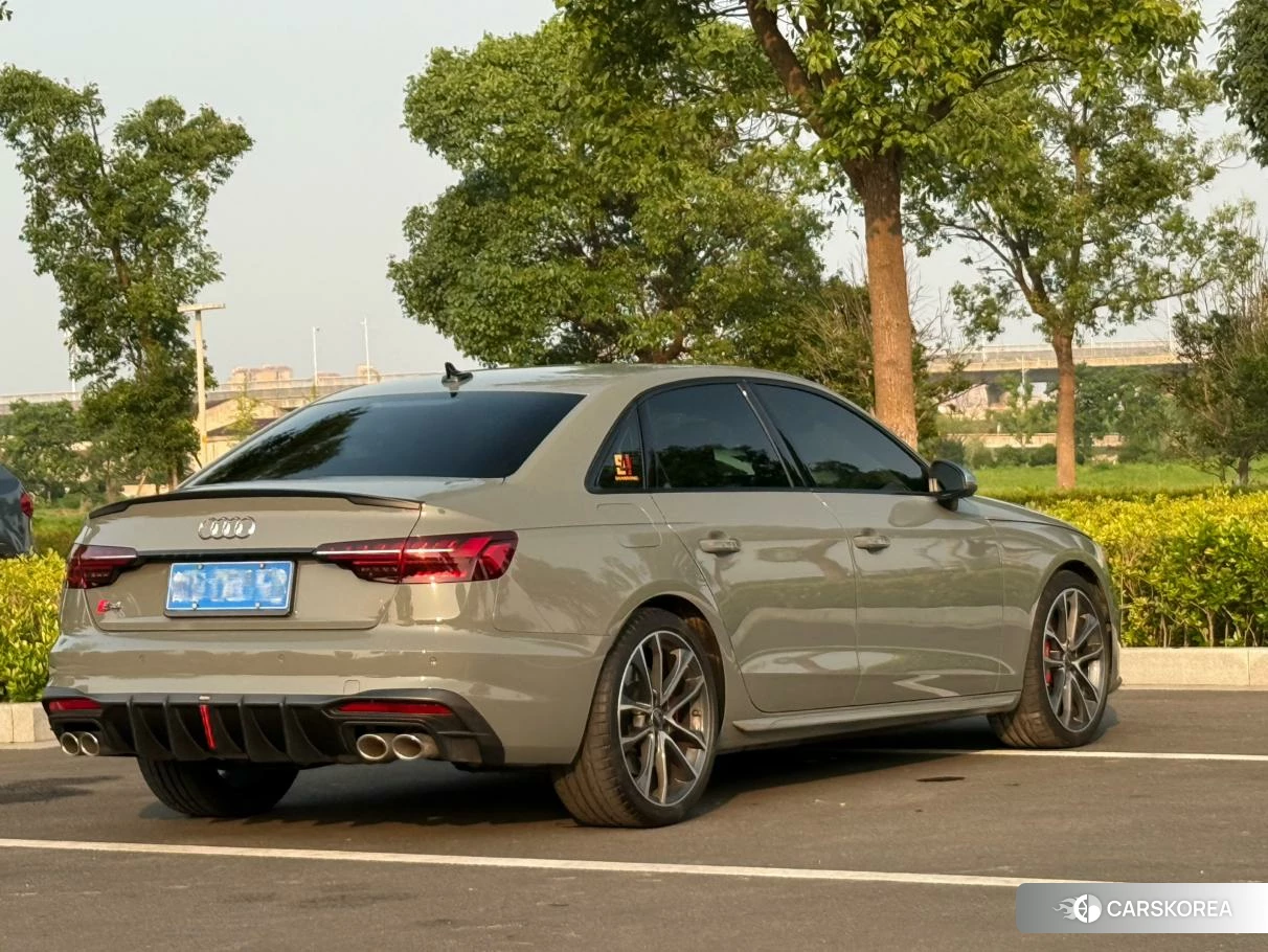 Audi S4 id 4513807 из Китая 14