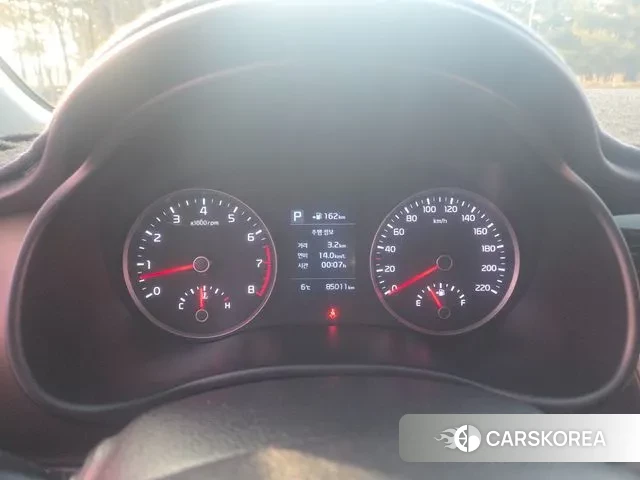 Kia Stonic id 3651608 из Кореи 18