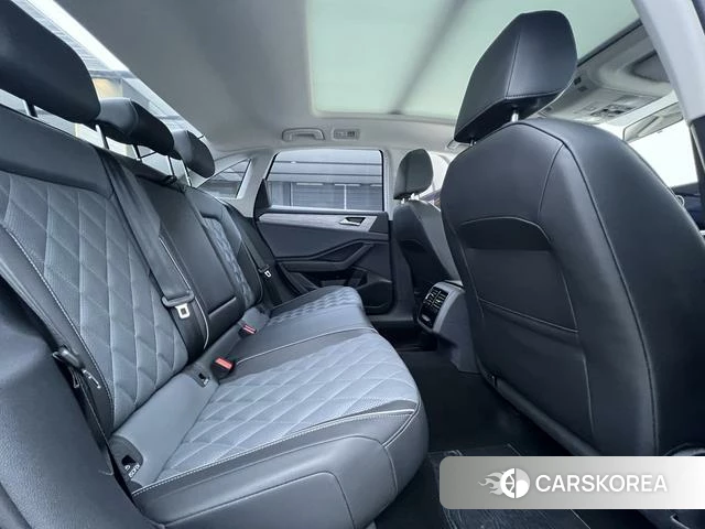 Volkswagen Sagitar id 4314541 из Китая 23