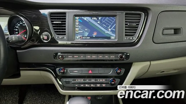 Kia The New Carnival id 2529596 из Кореи 18