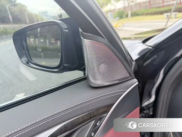 BMW 5 series id 3957665 из Китая 8