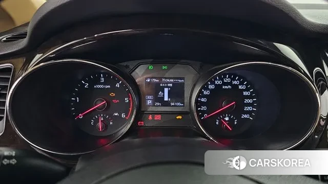 Kia The New Carnival id 3033974 из Кореи 18