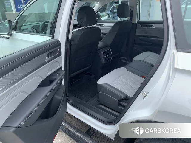 Volkswagen Range patrol id 4265483 из Китая 12