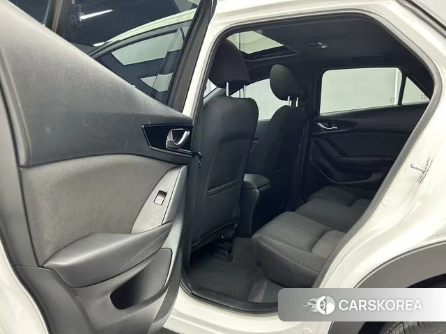 Mazda CX-4 id 4335617 из Китая 21