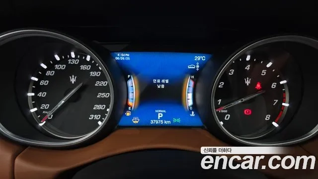 Maserati Levante id 2864439 из Кореи 18