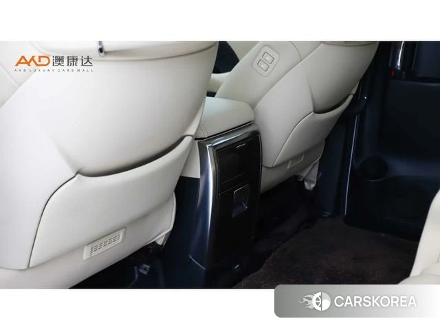 Toyota Elfa id 3919345 из Китая 9