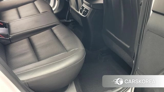Hyundai The New Avante AD id 4620369 из Кореи 18