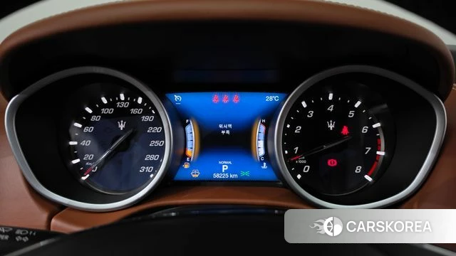 Maserati Ghibli id 4688613 из Кореи 36