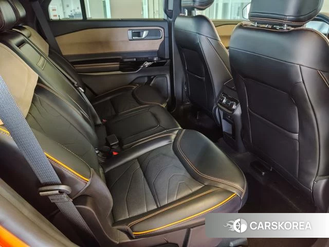 Ford Explorer id 4393242 из Китая 36