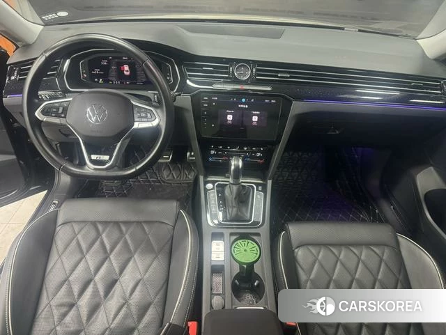 Volkswagen Magotan PHEV id 4335810 из Китая 8