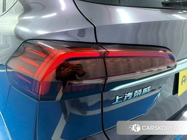 Roewe RX5 MAX id 4222321 из Китая 18