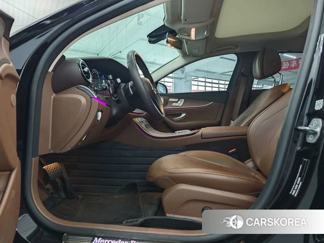 Mercedes-Benz E-class id 4277595 из Китая 23