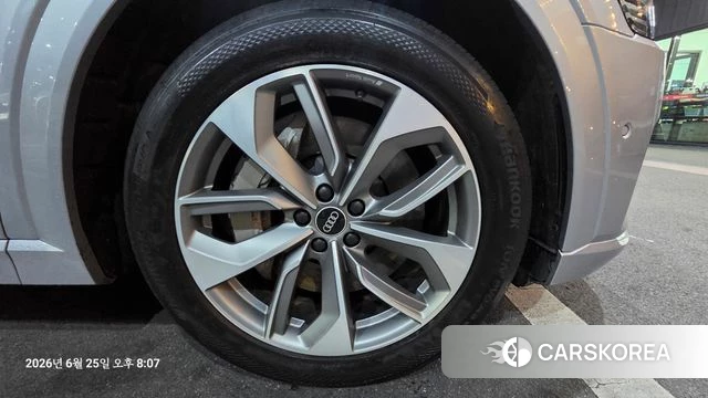 Audi e-Tron id 4513140 из Кореи 15
