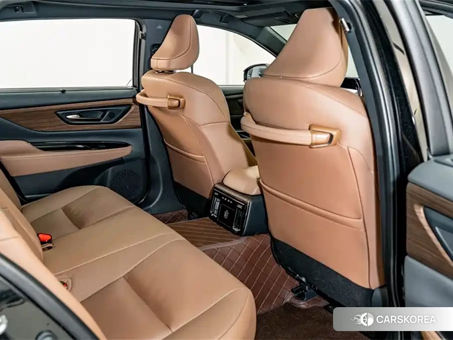 Toyota Crown id 4577640 из Китая 24