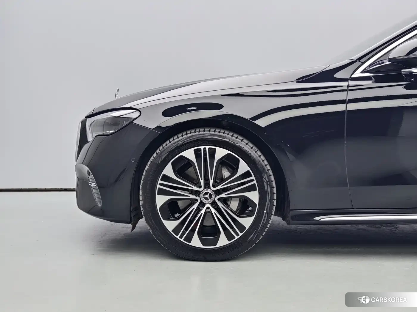 Mercedes-Benz E-Class id 4622379 из Китая 16