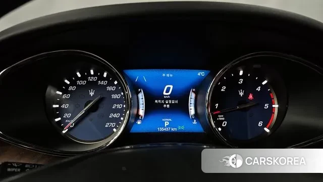 Maserati Quattroporte id 3434102 из Кореи 18