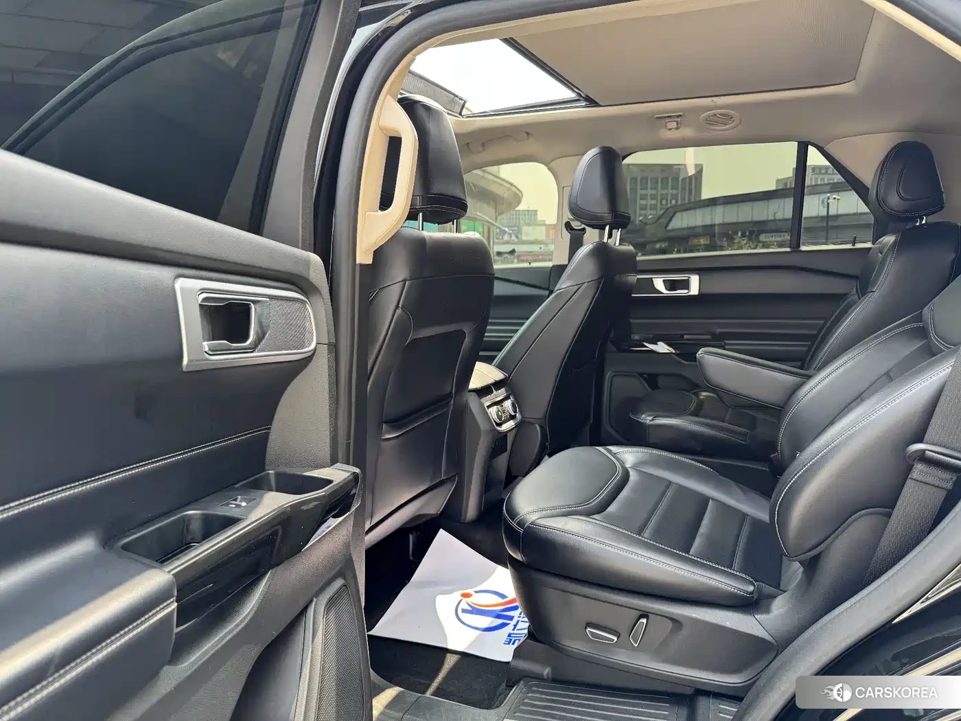 Ford Explorer id 4601093 из Китая 9