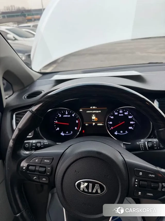 Kia The New Carnival id 3402971 из Кореи 17