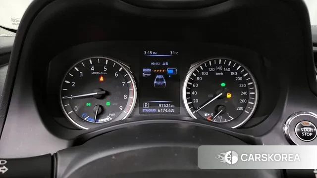 Infiniti Q50 id 3055656 из Кореи 18