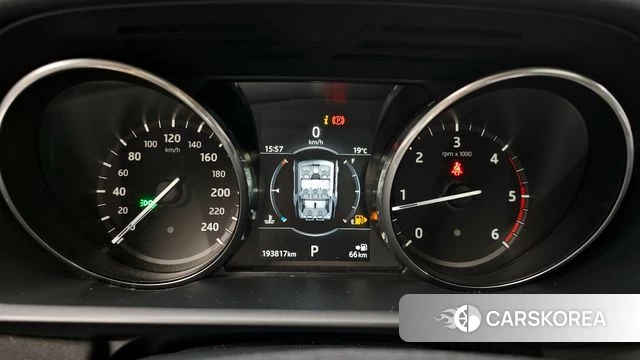 Land Rover Discovery 5 id 4305267 из Кореи 18