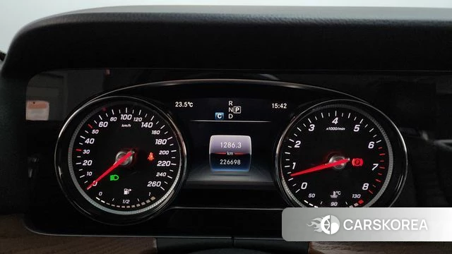Mercedes-Benz E-Class W213 id 4605518 из Кореи 18