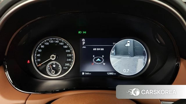 Genesis GV70 id 3915063 из Кореи 18