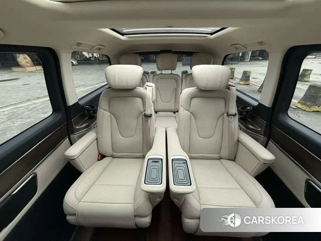 Mercedes-Benz V-class id 4274440 из Китая 10