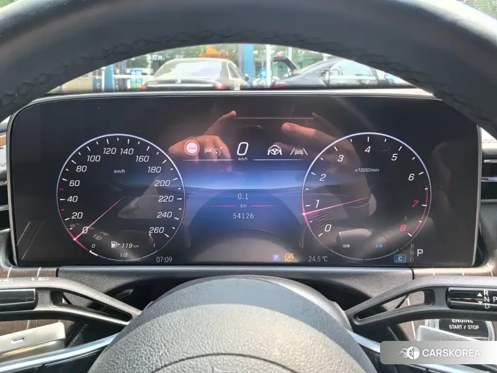 Mercedes-Benz E-Class id 4644482 из Китая 8