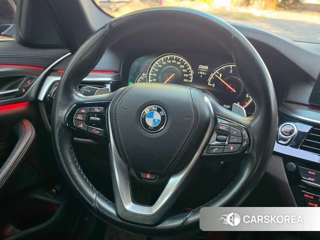 BMW 5 Series (G30) id 4937799 из Кореи 16