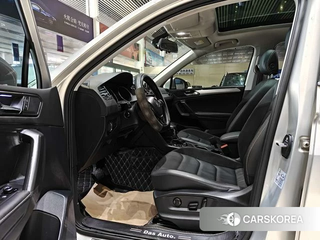 Volkswagen Tiguan L id 4238440 из Китая 11