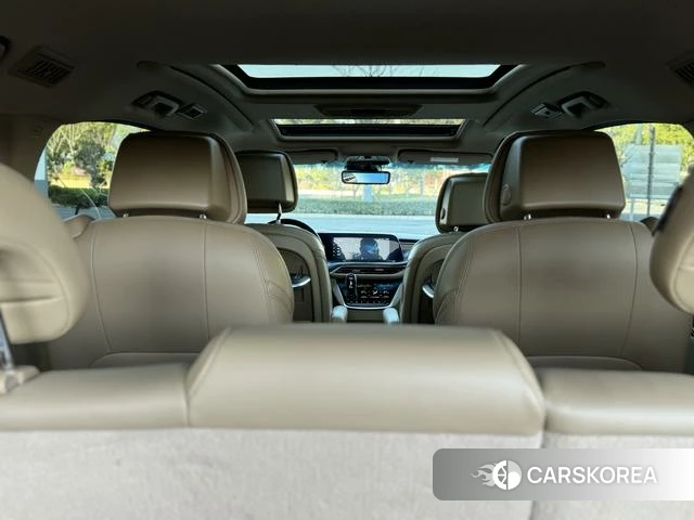 Buick GL8 id 4210971 из Китая 11