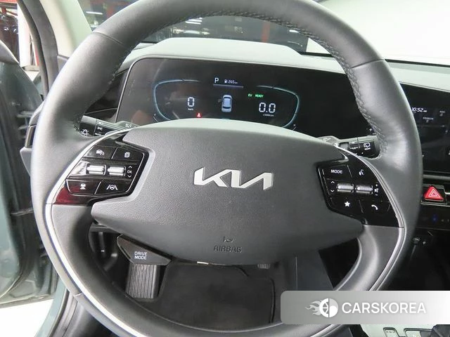 Kia Di Ol Nu Niro id 4905890 из Кореи 18