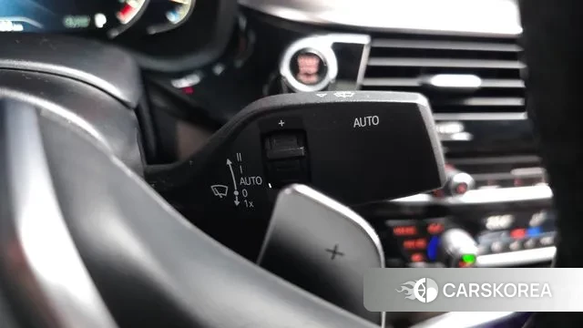 BMW 5 Series (G30) id 3737380 из Кореи 18