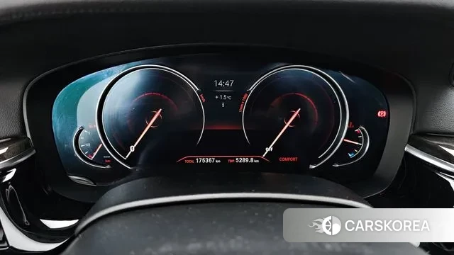 BMW 5 Series (G30) id 3612836 из Кореи 18