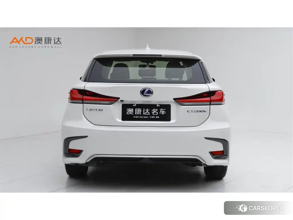 Lexus CT id 4680709 из Китая 8