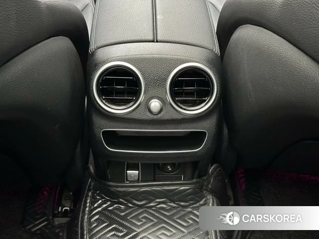 Mercedes-Benz Class C id 4341544 из Китая 15