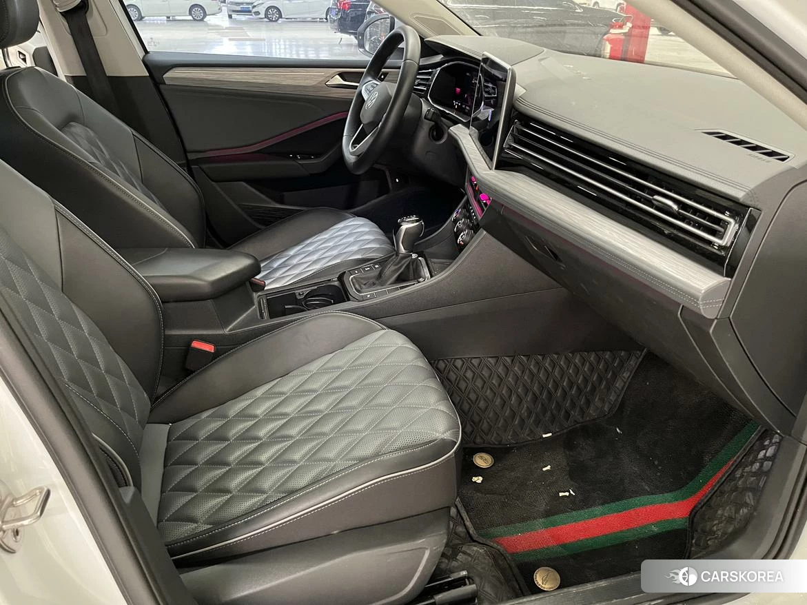 Volkswagen Sagitar id 4407606 из Китая 16