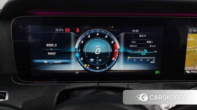Mercedes-Benz E-Class W213 id 4543412 из Кореи 32